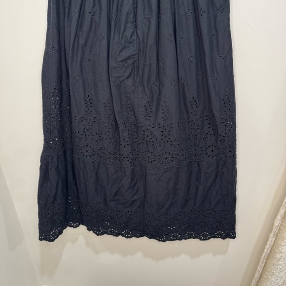 GAP Eyelet Embroidered Midi Dress Petite Size 4 - Picture 8 of 11